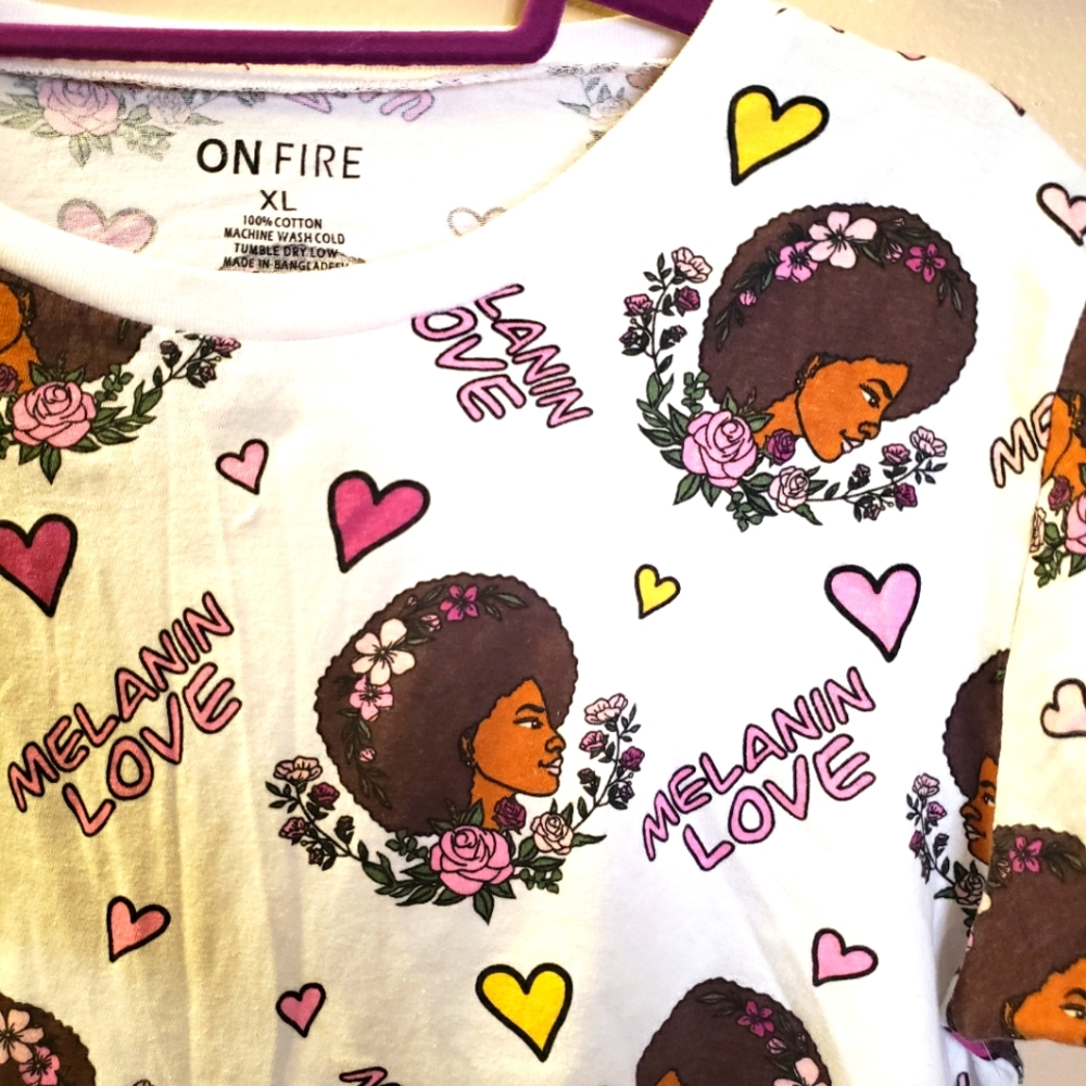 Short sleeved drawstring tee by On Fire.